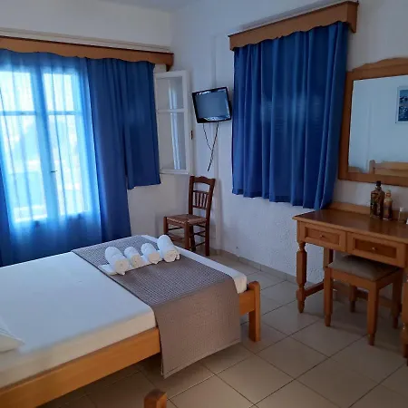Aparthotel Art Ormos Aigialis