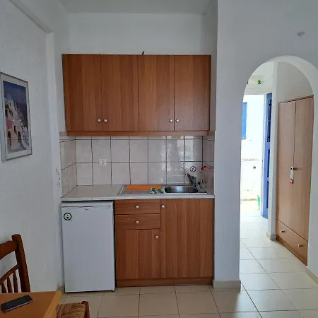 Art Hotel apartamentowy 3*