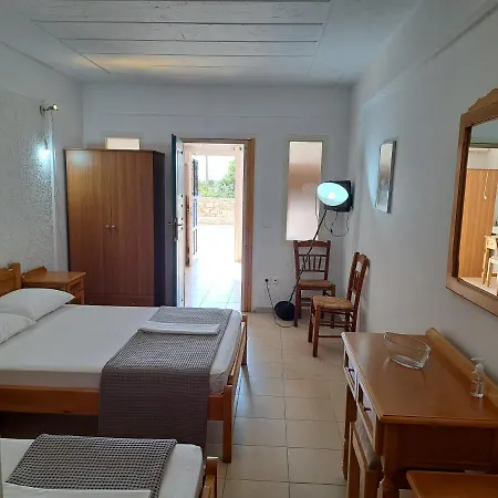 Aparthotel Art