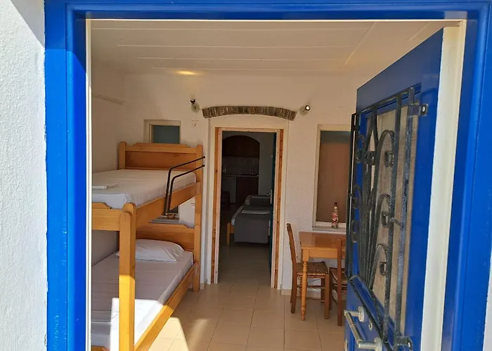 Art Lägenhetshotell Ormos Aigialis